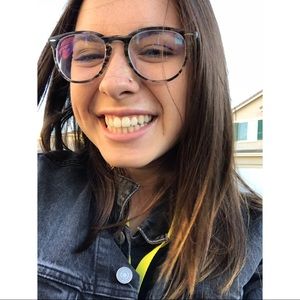 Meet your Posher, Isabella